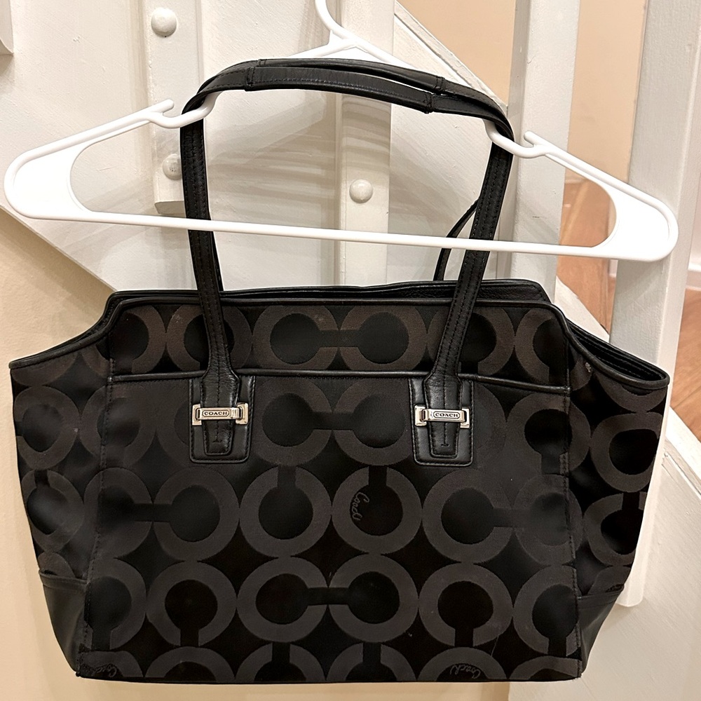 Coach shoulder bag